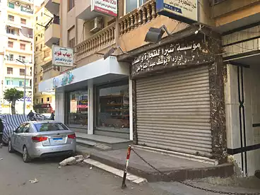 محلات للبيع - بالدور 1