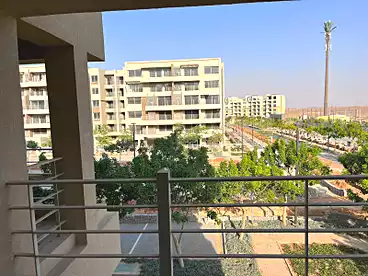 شقق للبيع - 2 غرف - بالدور 2