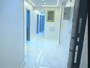 Apartments For rent - 3 rooms - floor 5