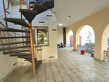 Garden Villa For sale - 5 rooms