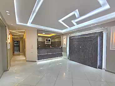 Apartments For sale - 3 rooms - floor 8