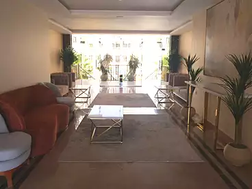 عقارات للبيع - 2 غرف - بالدور 1