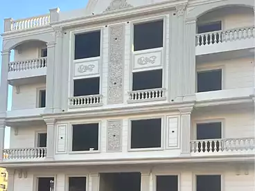عقارات للبيع - 4 غرف - بالدور 0
