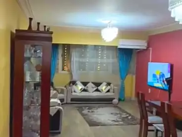 عقارات للبيع - 3 غرف - بالدور 0
