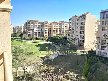 عقارات للإيجار - 3 غرف - بالدور 4