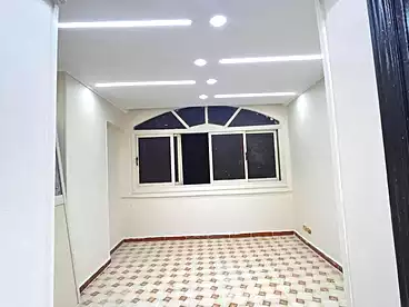 عقارات للبيع - 3 غرف - بالدور 5