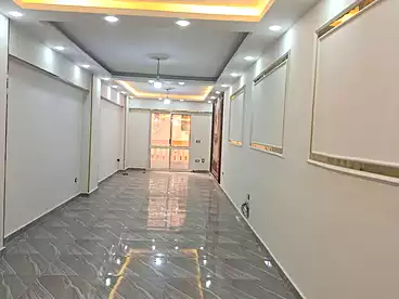 شقق للبيع - 3 غرف - بالدور 1
