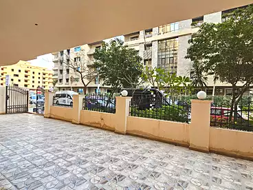 عقارات للإيجار - 3 غرف - بالدور 1