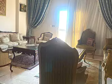 شقق للبيع - 3 غرف - بالدور 2