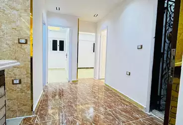 Apartments For sale - 3 rooms - floor 4