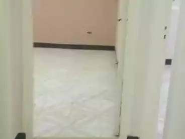 Apartments For sale - 2 rooms - floor 5