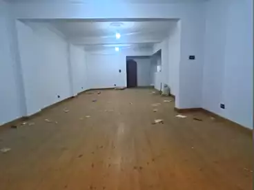 Apartments For sale - 3 rooms - floor 2