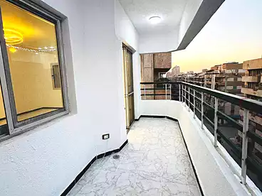 شقق للبيع - 2 غرف - بالدور 6