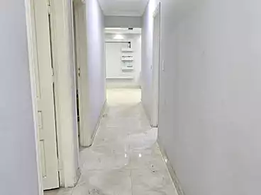 Administrative For rent - 3 rooms - floor 1