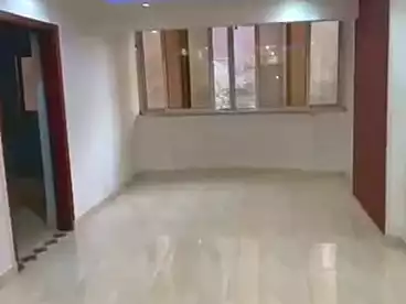 Apartments For sale - 2 rooms - floor 4