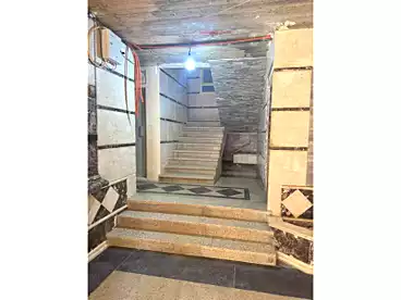 عقارات للبيع - 3 غرف - بالدور 2