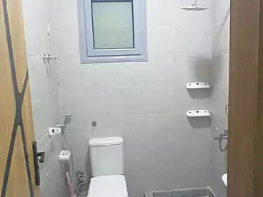 شقق للبيع - 3 غرف - بالدور 1