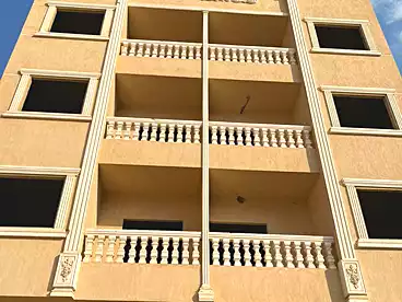 Apartments For sale - 3 rooms - floor 1