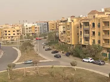 Apartments For rent - 3 rooms - floor 4