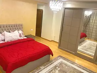 شقق مفروشة للبيع - 3 غرف - بالدور 8