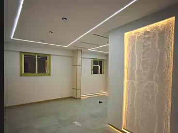 شقق للبيع - 3 غرف - بالدور 1