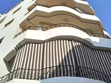 مباني للبيع