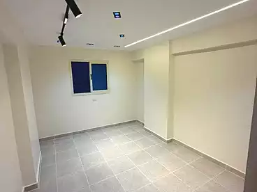Apartments For sale - 3 rooms - floor 1