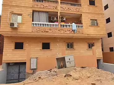 Apartments For sale - 3 rooms - floor 1