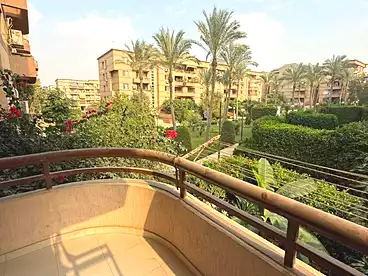 شقق للبيع - 4 غرف - بالدور 1