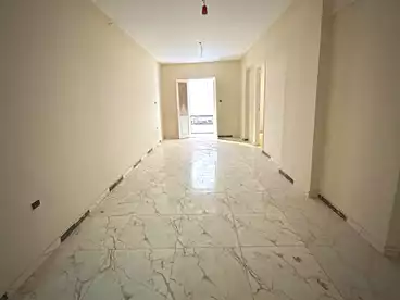 Apartments For sale - 3 rooms - floor 1