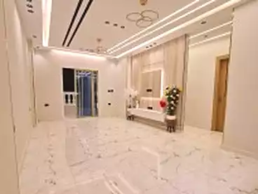 شقق للبيع - 3 غرف - بالدور 5