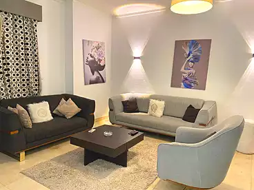 عقارات للإيجار - 2 غرف - بالدور 3