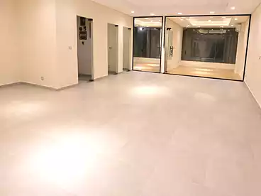 Administrative For rent - 3 rooms - floor 2
