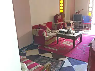 شقق مفروشة للبيع - 3 غرف - بالدور 9