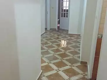 عقارات للبيع - 3 غرف - بالدور 2