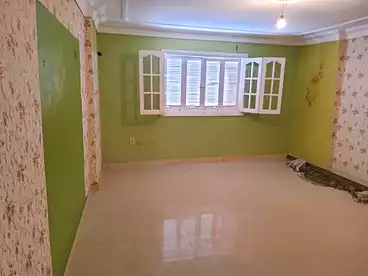 Apartments For sale - 3 rooms - floor 8