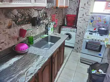 شقق للبيع - 3 غرف - بالدور 8