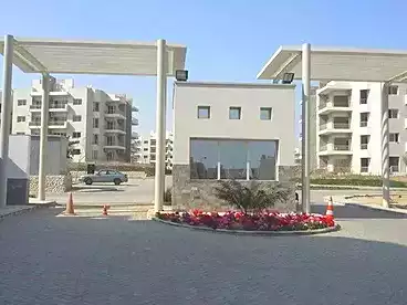 عقارات للبيع - 3 غرف - بالدور 2