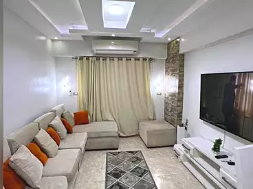 Furnished Apartment For sale - 2 rooms - floor 11