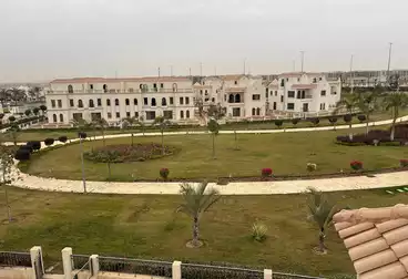 فلل للبيع - 6 غرف