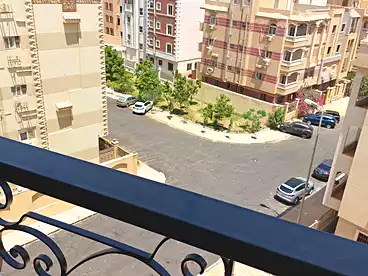 Apartments For sale - 2 rooms - floor 4
