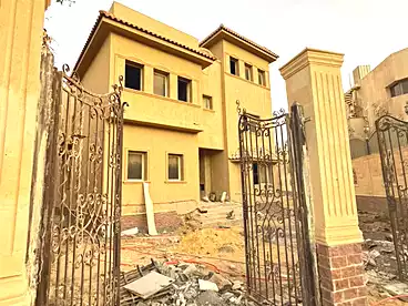 فلل للبيع - 4 غرف