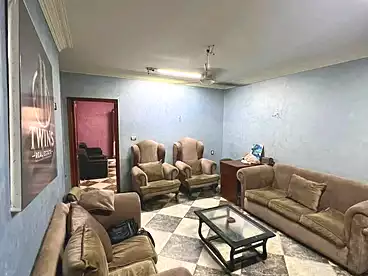 إداري للإيجار - 2 غرف - بالدور 1