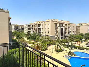 شقق للبيع - 3 غرف - بالدور 2