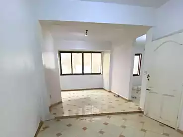 Apartments For rent - 2 rooms - floor 3
