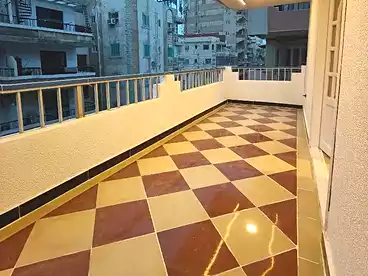 عقارات للبيع - 2 غرف - بالدور 4