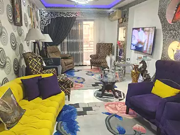 عقارات للبيع - 2 غرف - بالدور 8