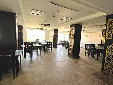 مبنى إداري للإيجار