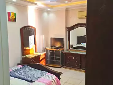عقارات للإيجار - 3 غرف - بالدور 15