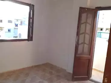 Apartments For sale - 2 rooms - floor 7